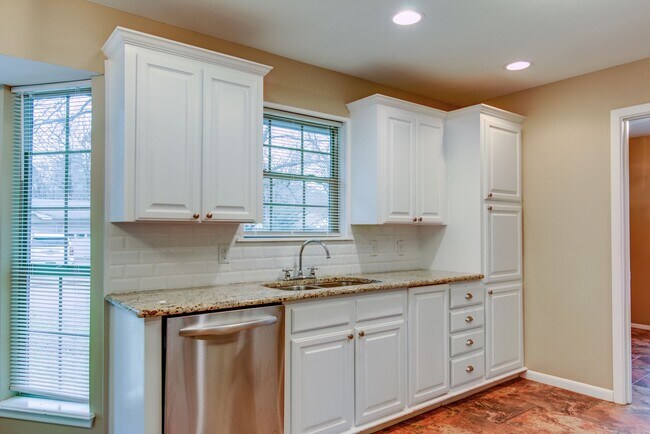 Building Photo - Pleasant Grove House for rent!