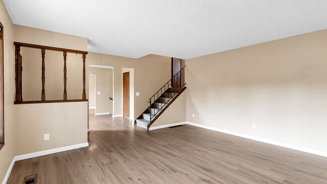 Building Photo - 18715 NW Lapine St