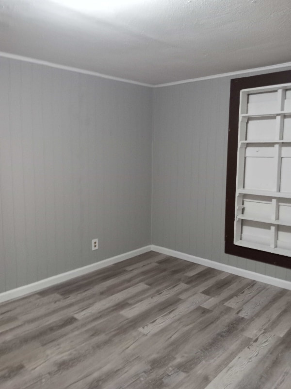 Building Photo - 712 Church Ave