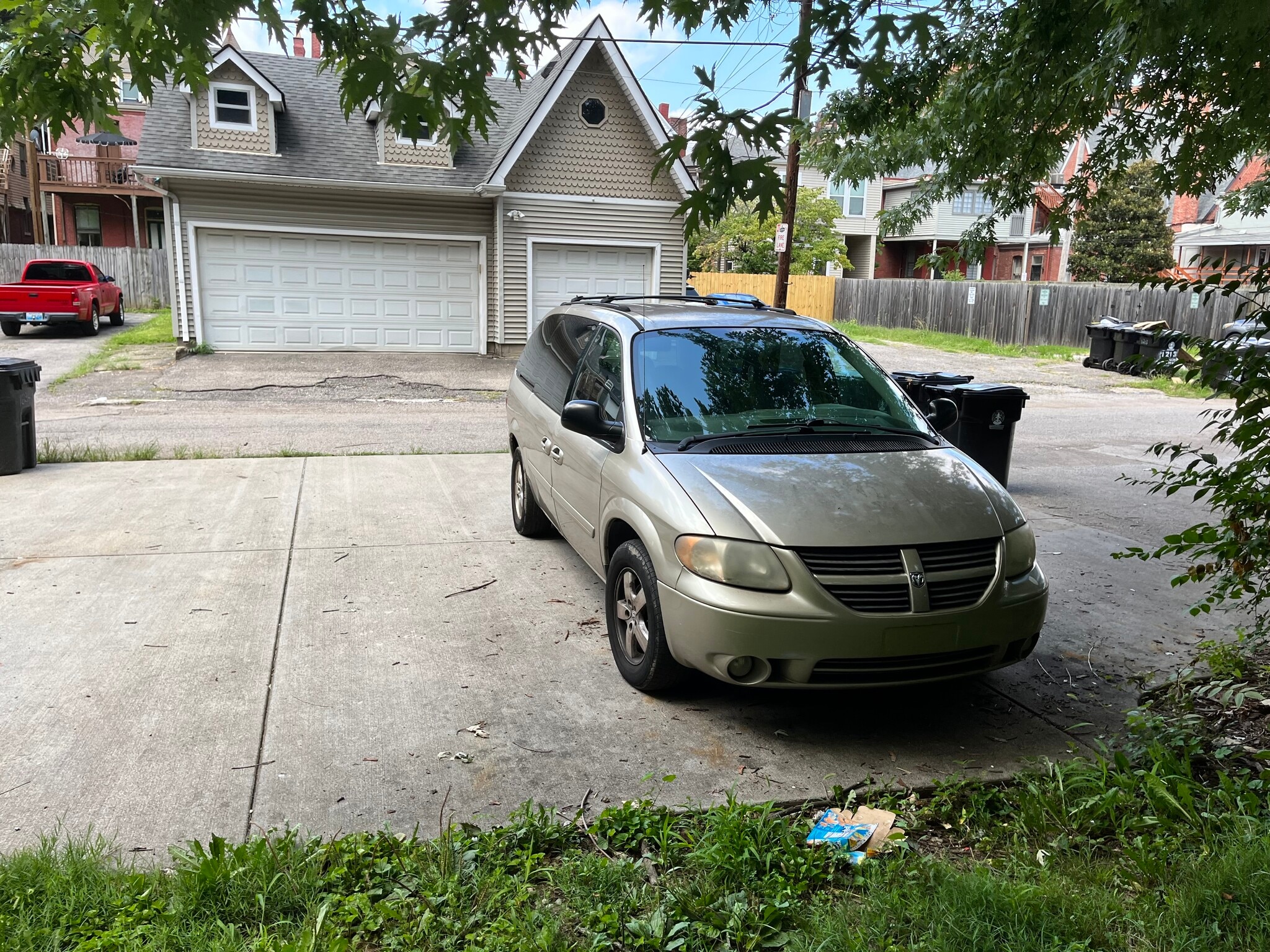 Parking - 1216 S 1st St