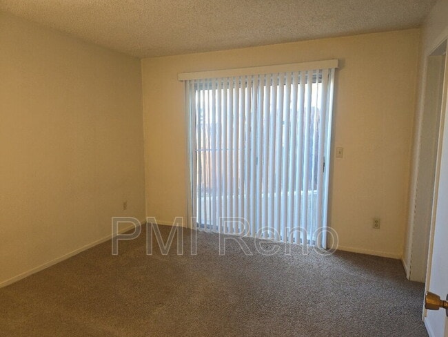 Building Photo - 1340 N Sierra St