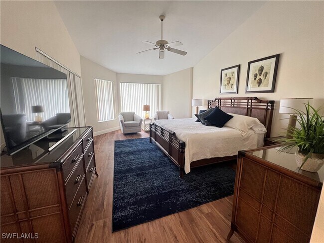 Building Photo - 26891 Wedgewood Dr