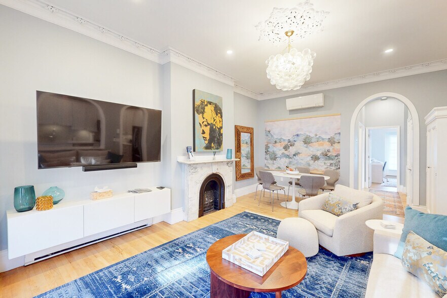 Building Photo - 86 Worcester St