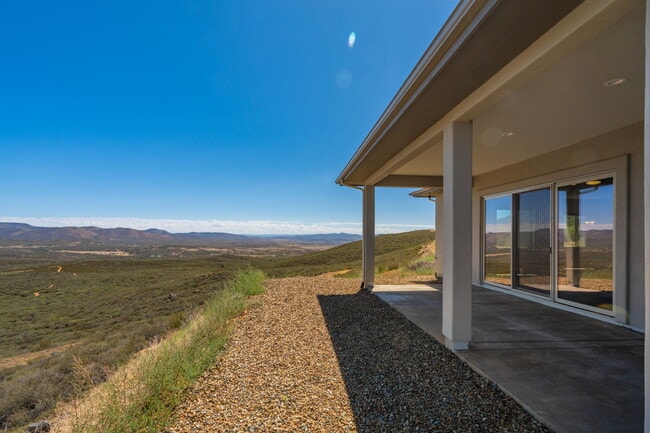 Building Photo - 15690 E Orch Vw Rd