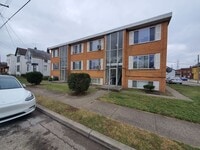 Building Photo - 325 Pike St