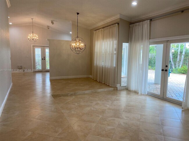 Building Photo - 15327 SW 55th Ter