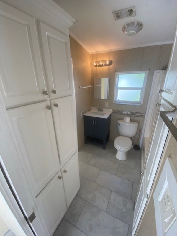 Building Photo - 4825-4A1A A1A S