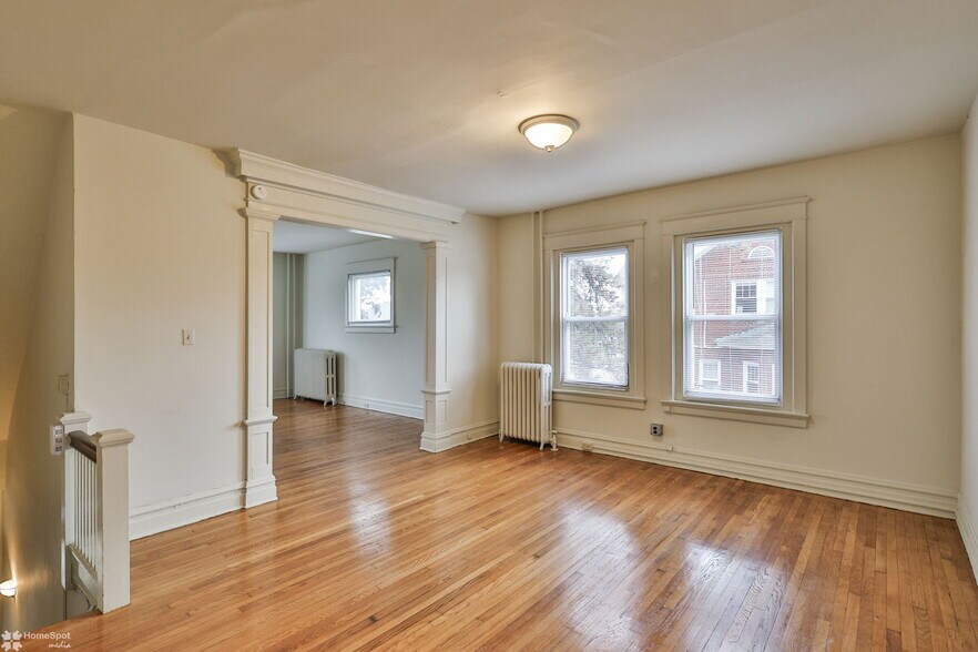 Building Photo - 1629 W Broad St