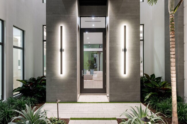 Building Photo - 2085 Vitex Ln