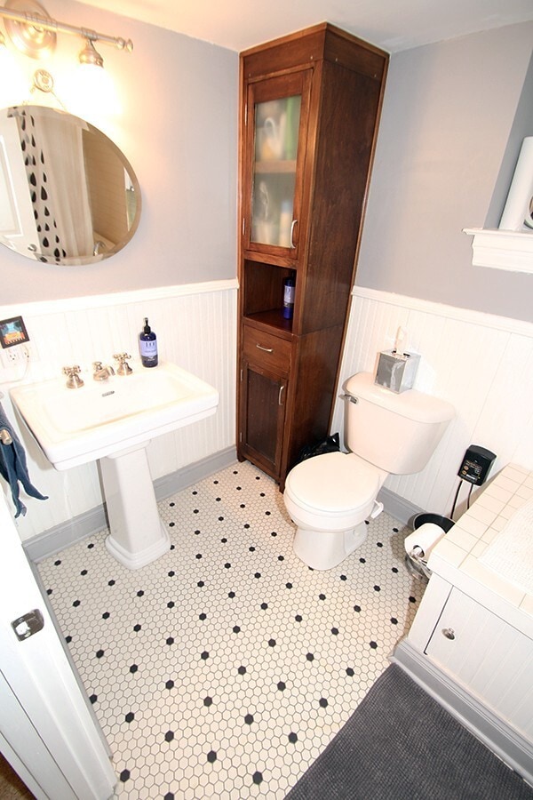 Building Photo - NICELY MAINTAINED 4 BED QUEENE ANNE HOME FOR RENT W GARAGE!