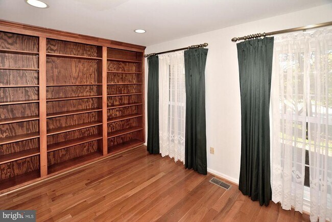 Building Photo - 11093 Robert Carter Rd