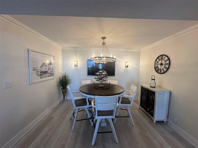 Building Photo - 1500 N Ocean Blvd