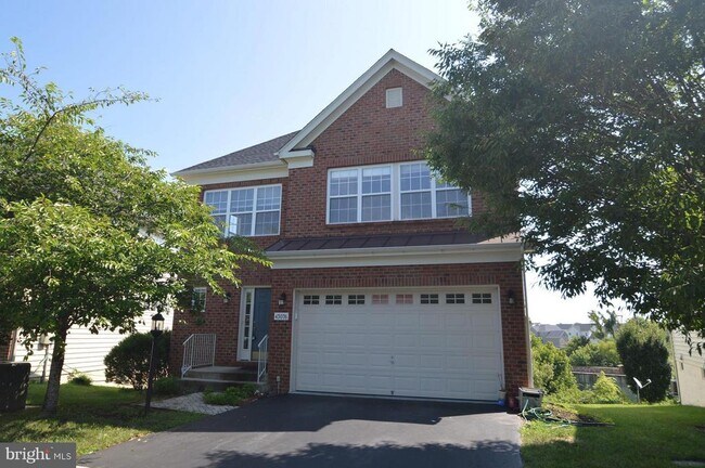 Building Photo - 43076 La Riva Dr