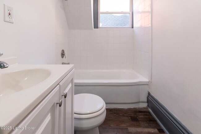 Building Photo - 1219 S 2nd St