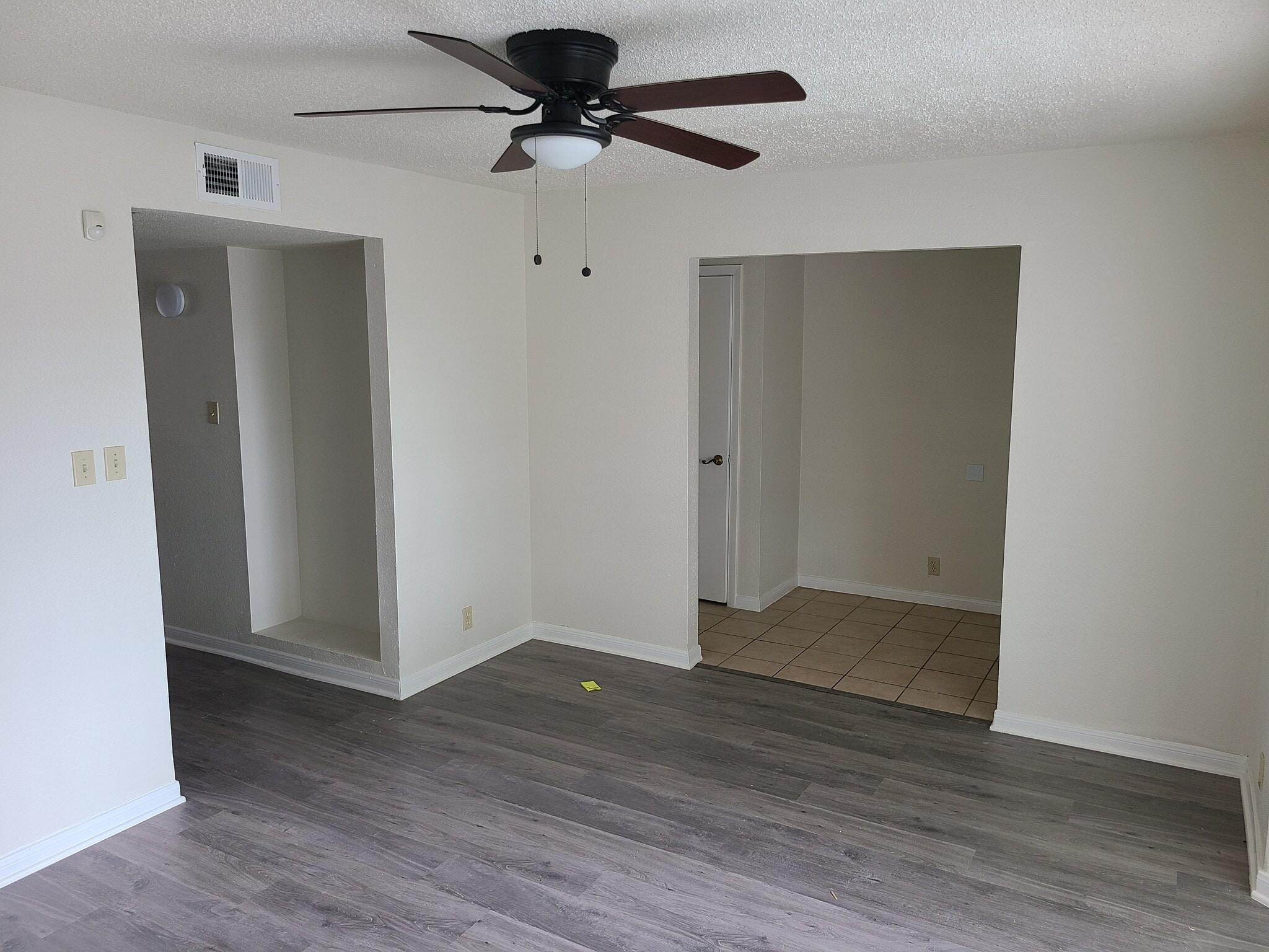 Living room view of Foyer - 11002 Hammerly Blvd