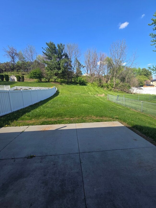 Building Photo - 1415 Robert St