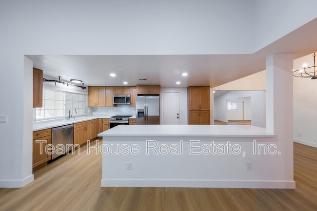 Building Photo - 18735 Bookham Dr