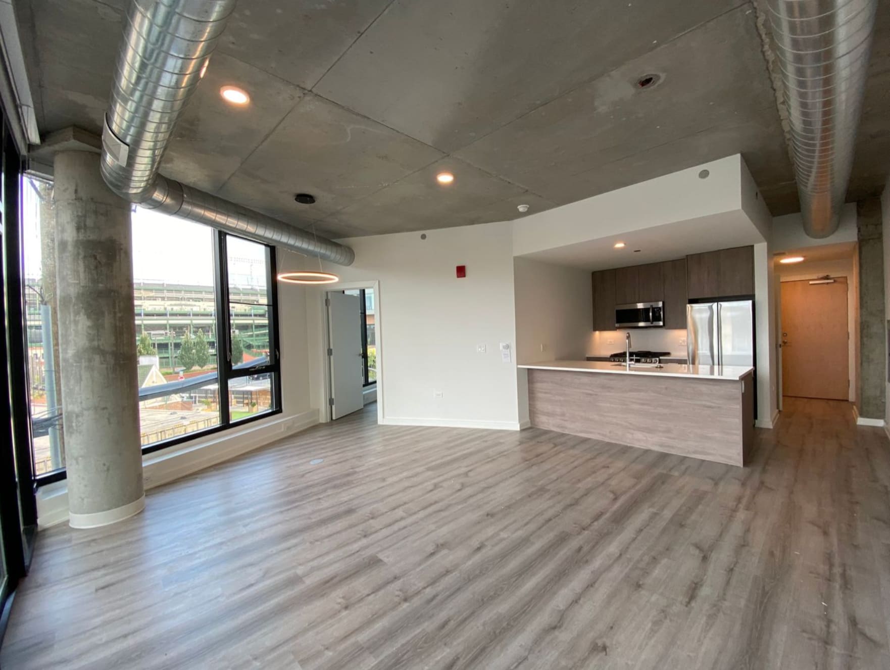 Building Photo - 1120 W Patterson Ave