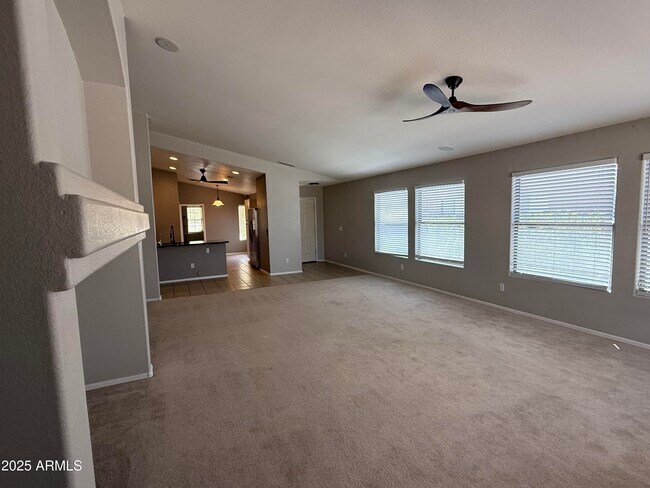 Building Photo - 12732 S 175th Dr