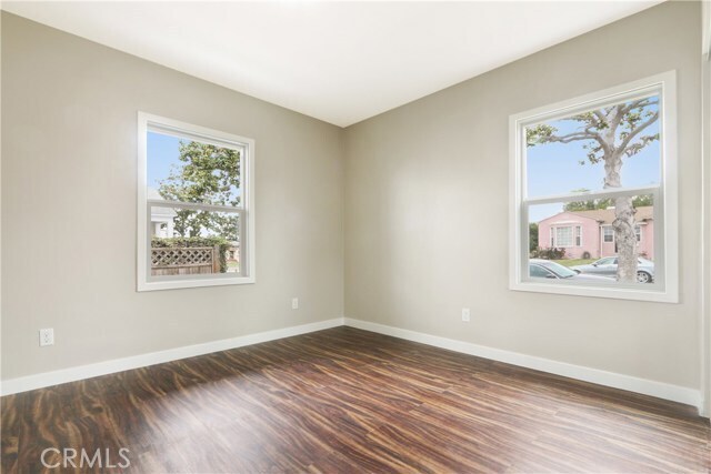 Building Photo - 10619 S Gramercy Pl