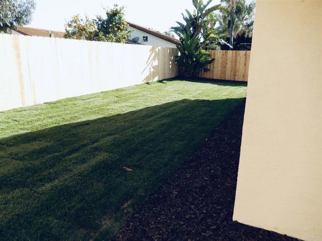 Building Photo - 4863 Gardenia St