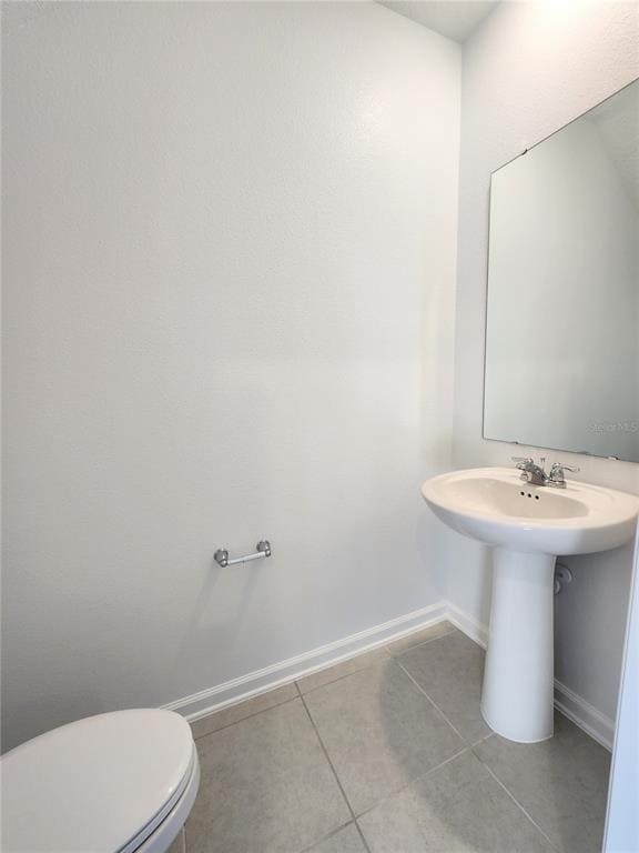 Building Photo - 2215 Green Valley St