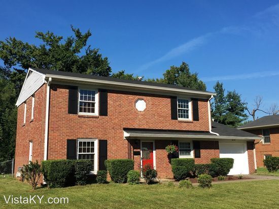 Primary Photo - Nice 4 bedroom 2 bath located in Graymoor/...