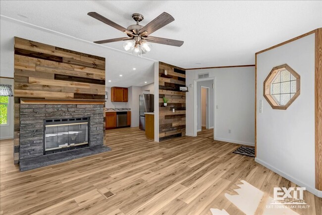 Building Photo - Newly Remodeled 3 Bedroom, 2 Bath Home!