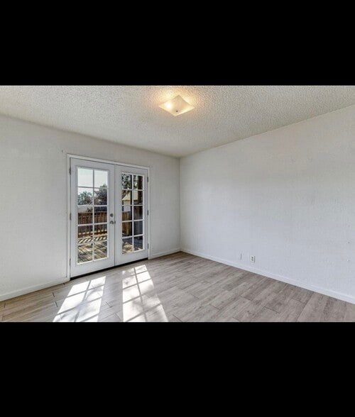 Building Photo - 3930 Laredo St
