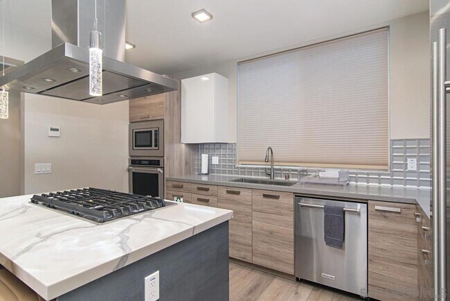 Building Photo - Modern Hillcrest Townhome with Private Elevator & Rooftop Deck.