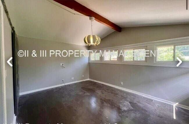Building Photo - 5504 W 79th St