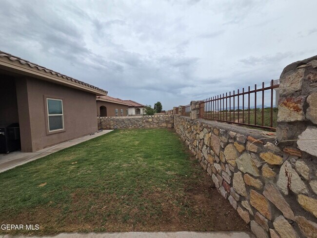 Building Photo - 13187 Wesleyan