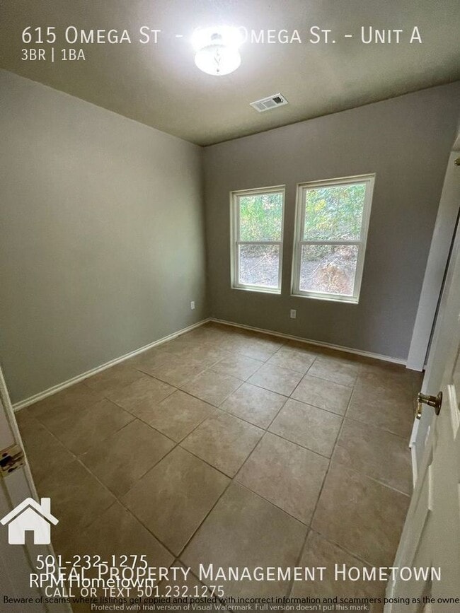 Building Photo - 615 Omega St