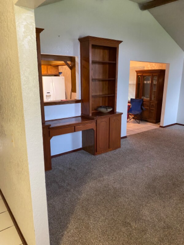 Building Photo - 7505 Cecilia Pl