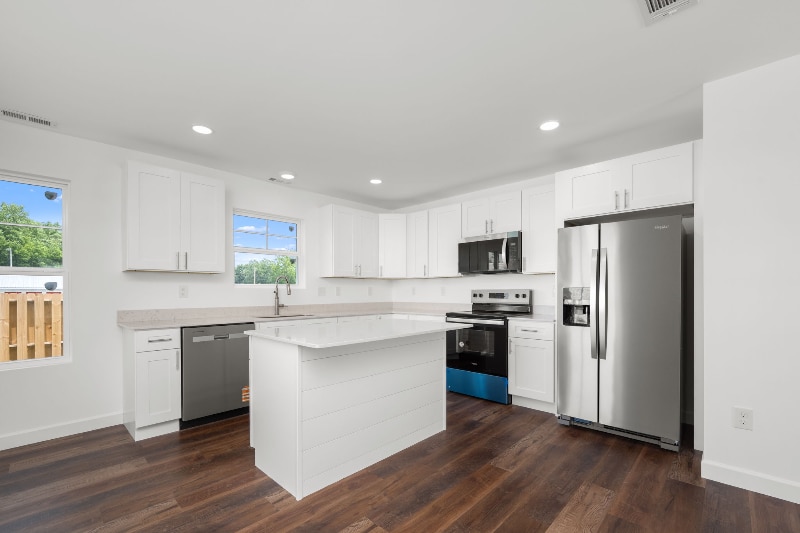 Building Photo - 113 Mullican St