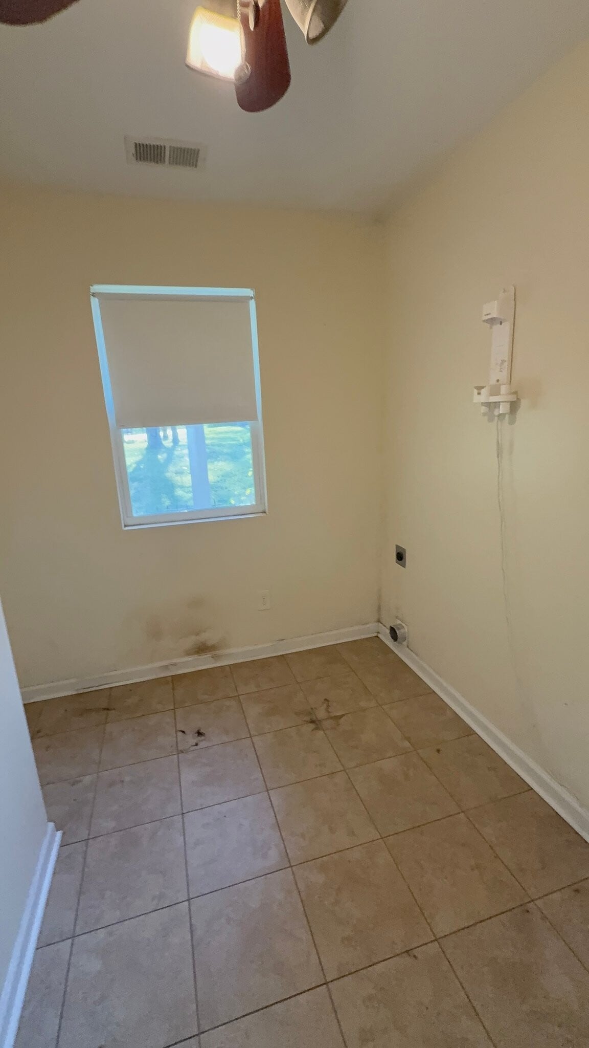 Building Photo - 50 Mattie Ann Ln