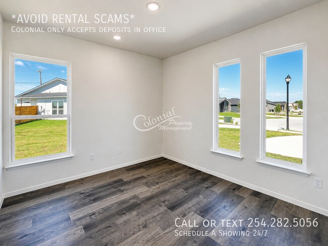 Building Photo - 1622 Crooked River