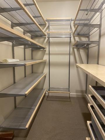 Building Photo - 2600 W 7th St