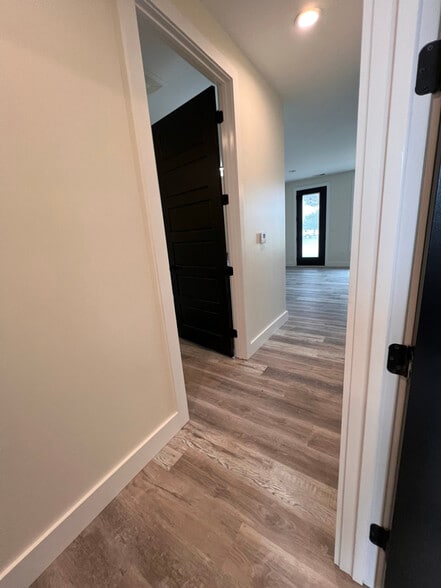 Building Photo - 508 Chestnut St