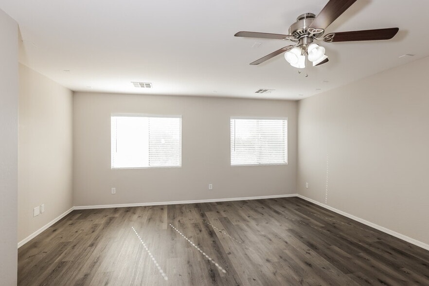 Building Photo - 16761 W Maricopa St