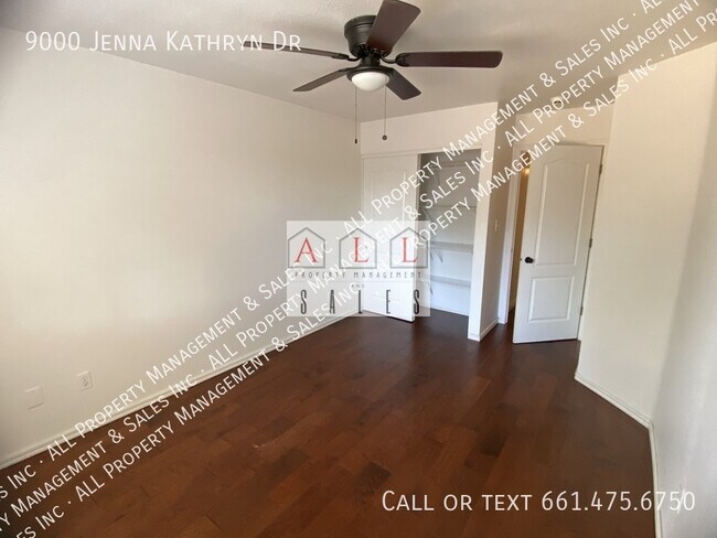 Building Photo - 9000 Jenna Kathryn Dr