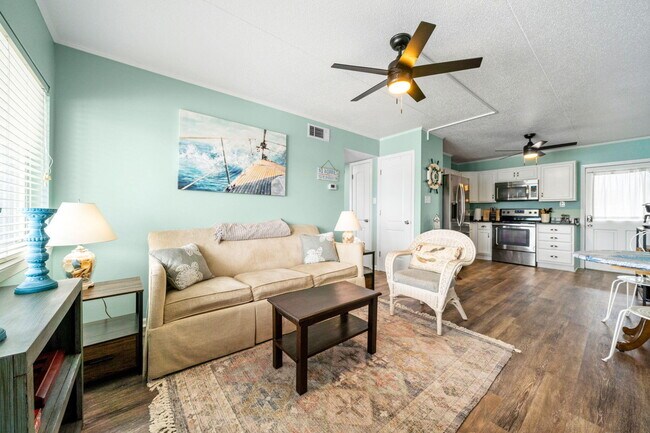 Building Photo - 333 Bluefish Dr