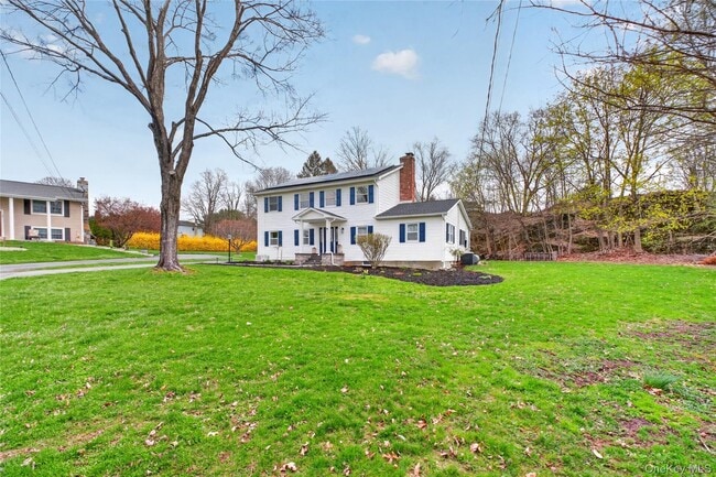 Building Photo - 22 Blossom Hill Dr