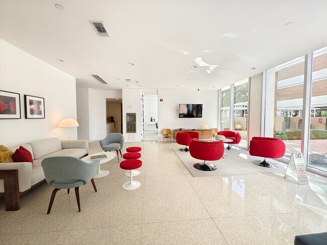 Building Photo - 3614 Montrose Blvd