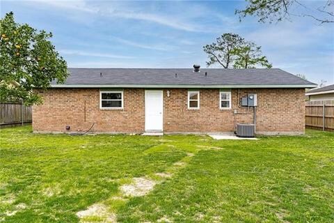 Building Photo - 2312 Sauvage Ave