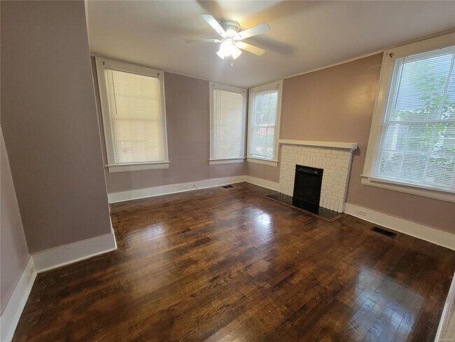 Building Photo - 1314 S Hull St