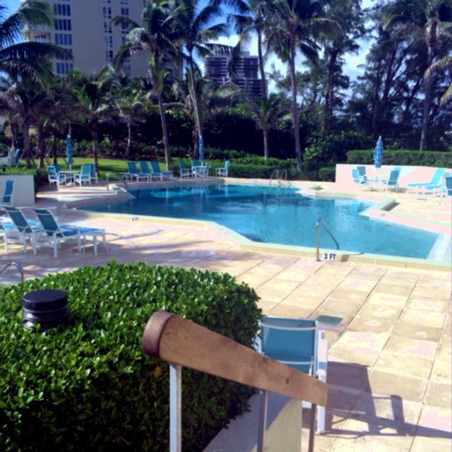 Building Photo - 5070 N Ocean Dr
