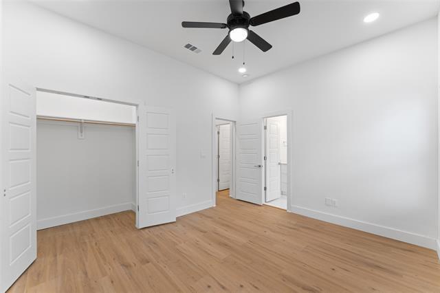 Building Photo - 2513 Crossman Ave