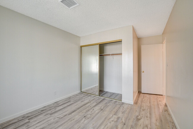 Building Photo - 2809 Northam St