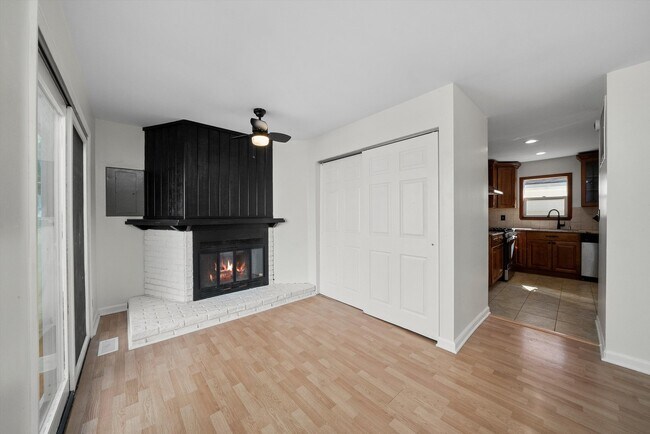 Building Photo - 1515 Highland Ave